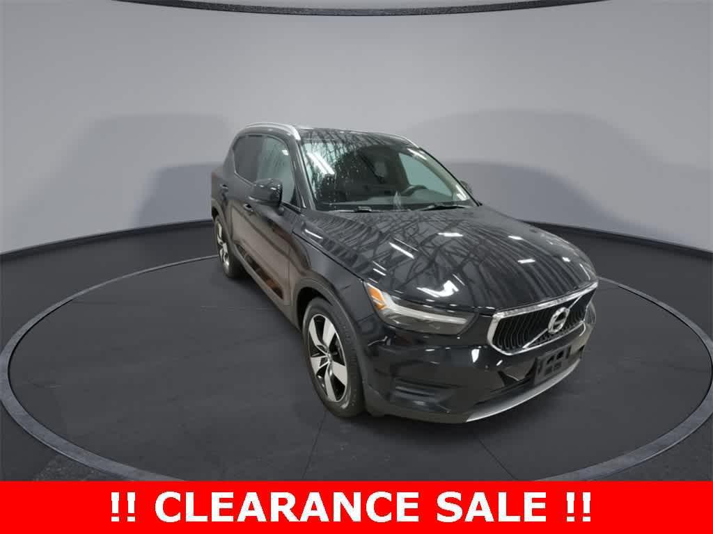 used 2020 Volvo XC40 car, priced at $17,150