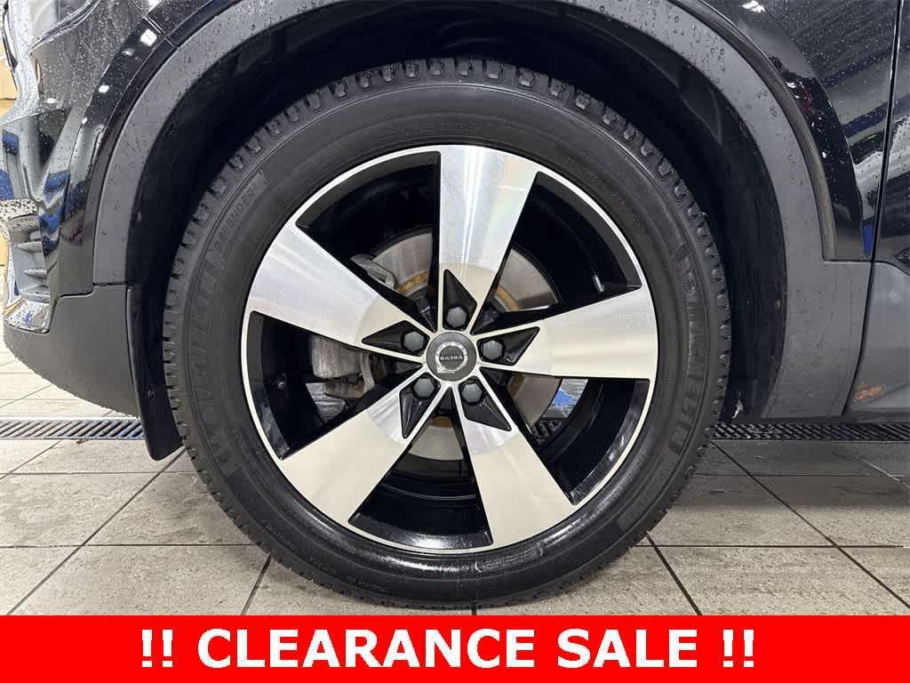 used 2020 Volvo XC40 car, priced at $17,150