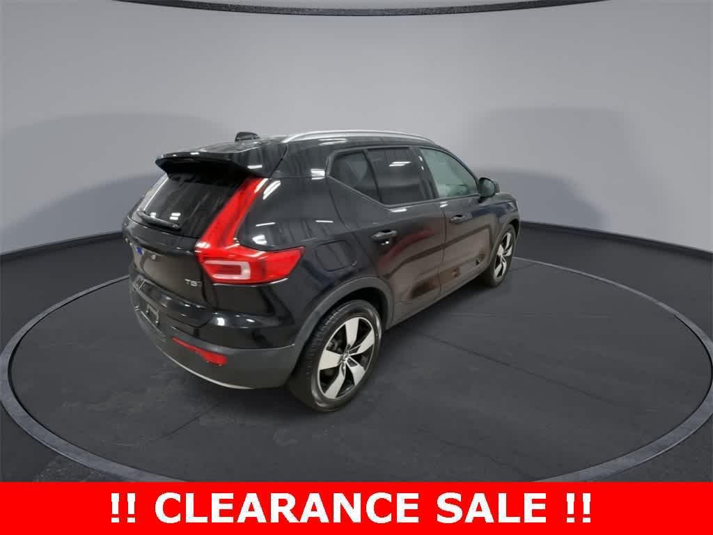 used 2020 Volvo XC40 car, priced at $17,150
