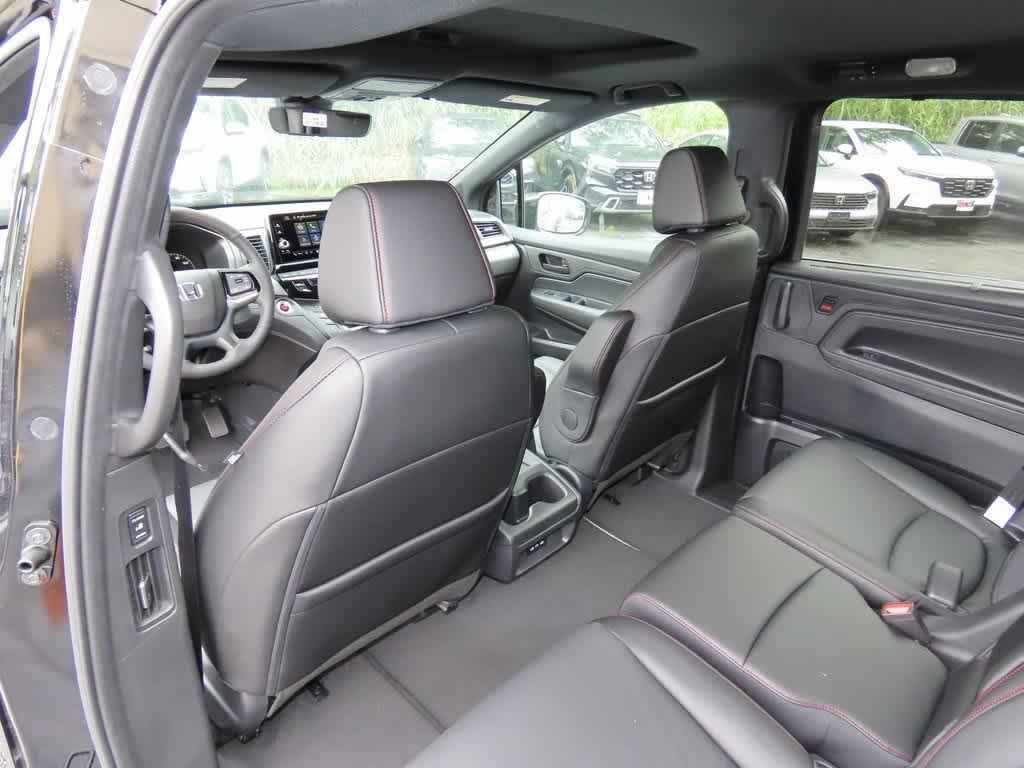 new 2026 Honda Odyssey car, priced at $44,195