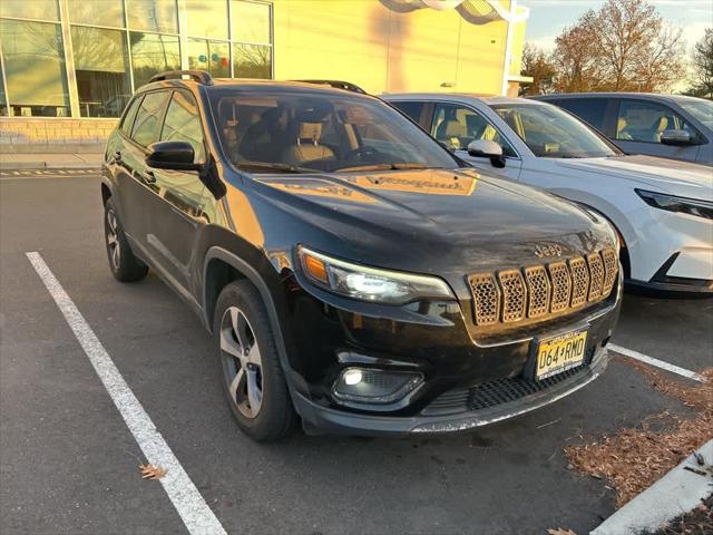 used 2020 Jeep Cherokee car, priced at $19,095