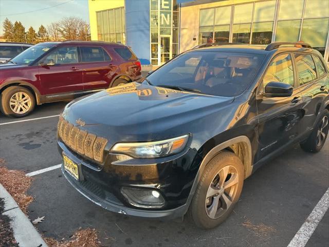 used 2020 Jeep Cherokee car, priced at $19,095