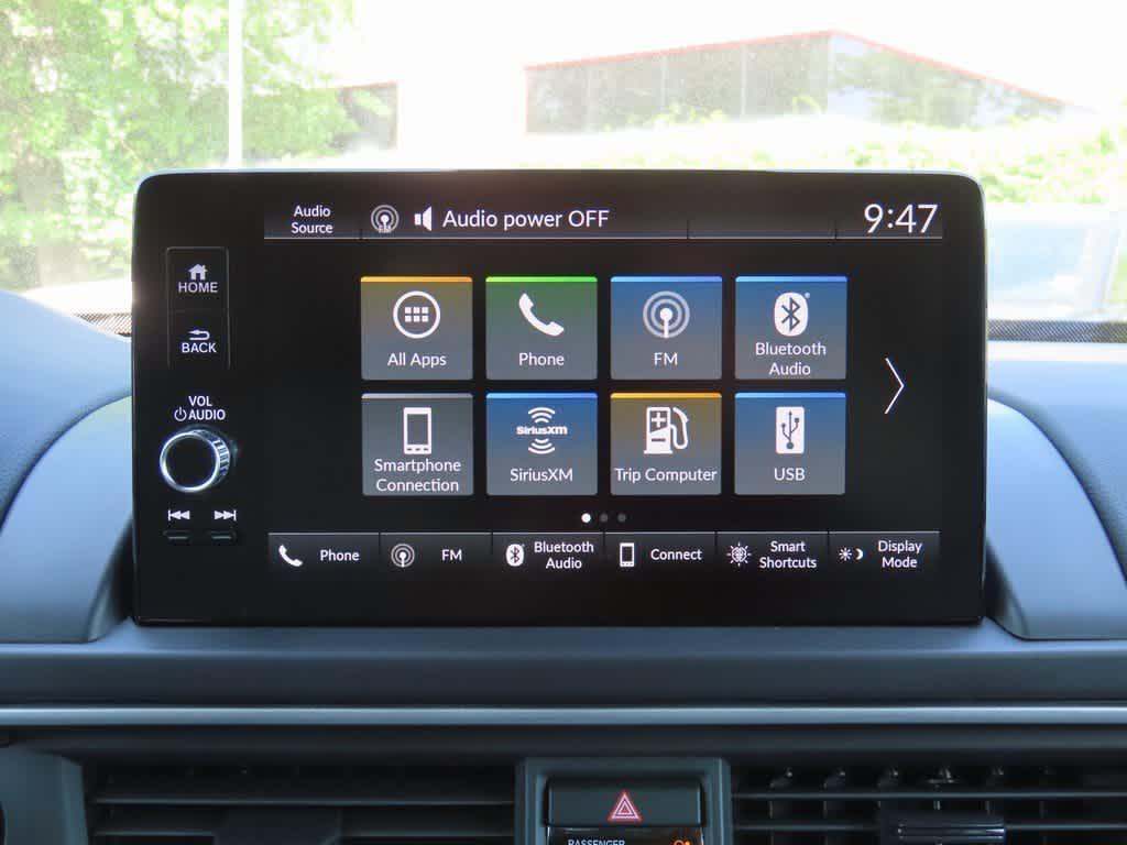 new 2025 Honda Pilot car, priced at $45,114