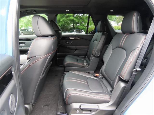 new 2025 Honda Pilot car, priced at $49,890