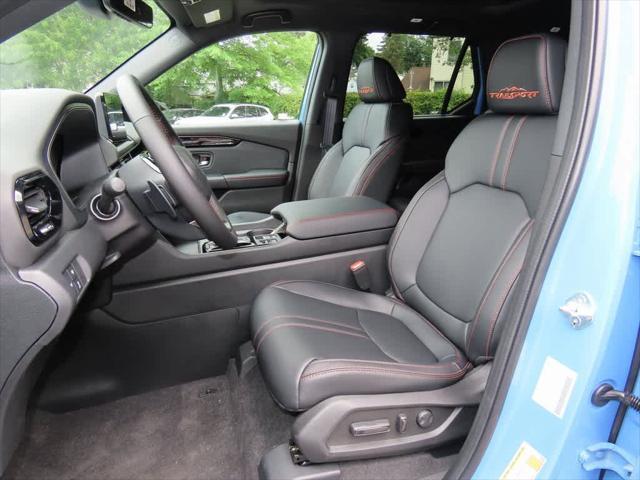 new 2025 Honda Pilot car, priced at $49,890
