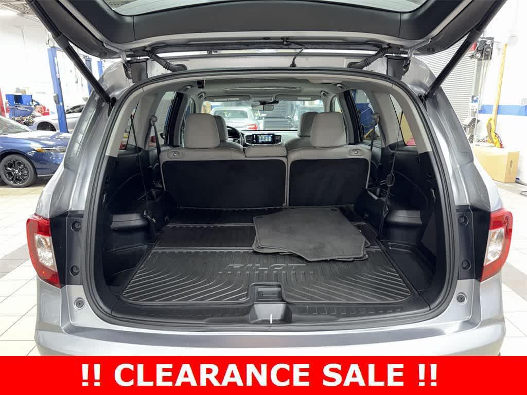 used 2022 Honda Pilot car, priced at $28,225