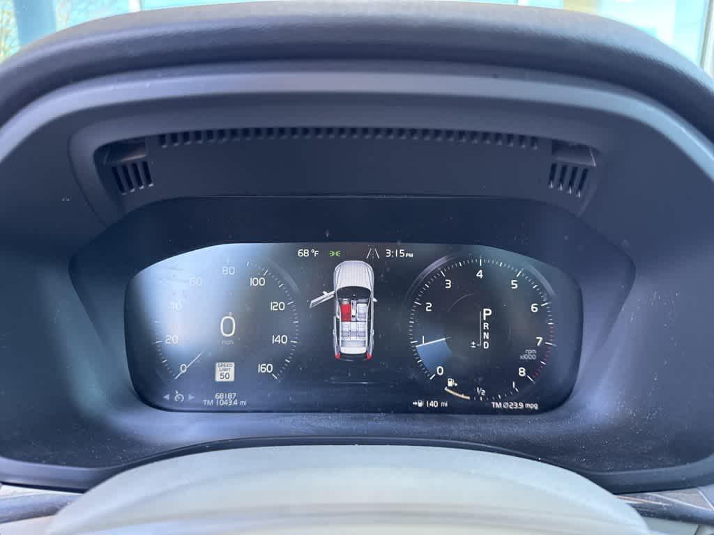 used 2020 Volvo XC60 car, priced at $23,286