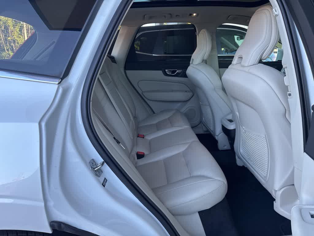 used 2020 Volvo XC60 car, priced at $23,286