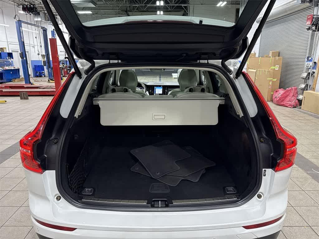 used 2020 Volvo XC60 car, priced at $21,995