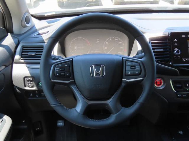new 2025 Honda Ridgeline car, priced at $40,405