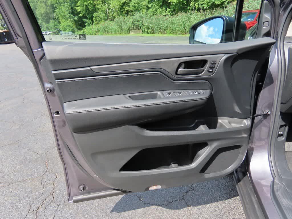 new 2026 Honda Odyssey car, priced at $43,209
