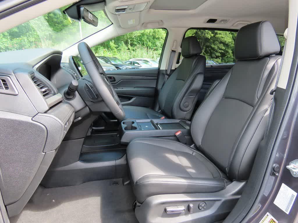 new 2026 Honda Odyssey car, priced at $43,209