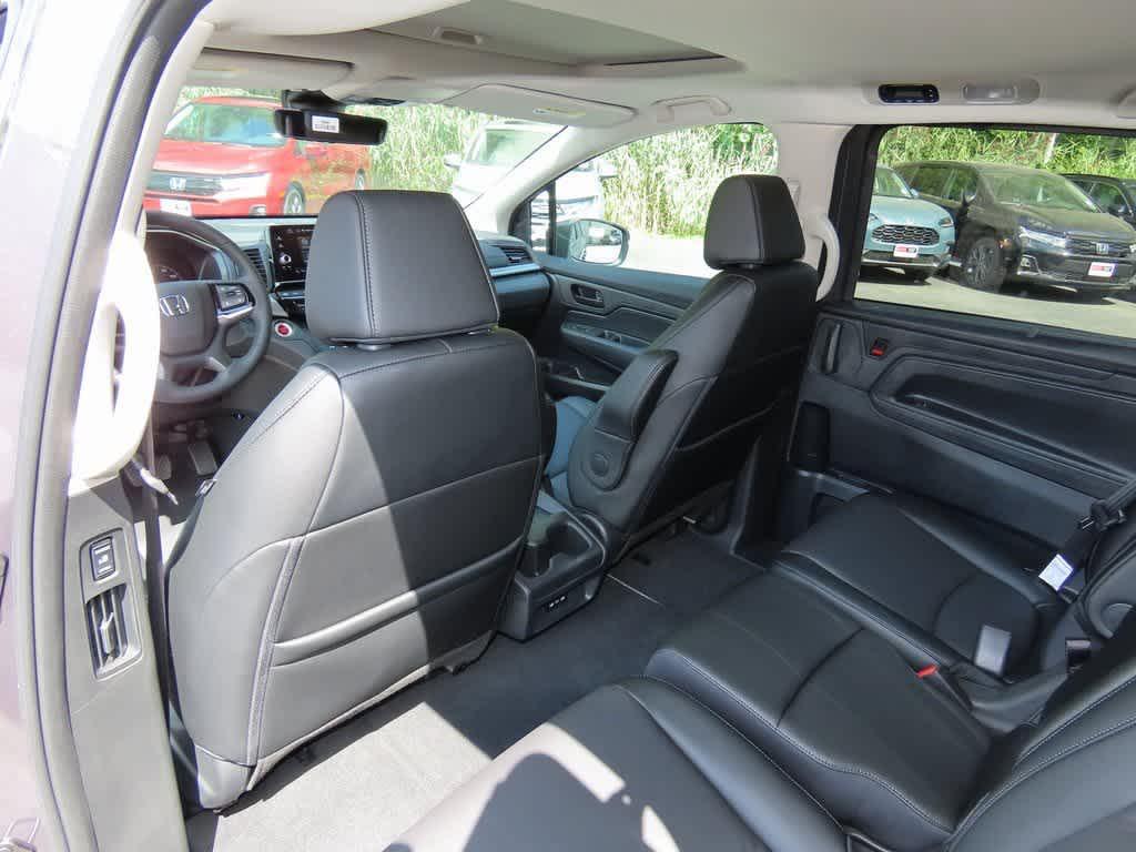 new 2026 Honda Odyssey car, priced at $43,209