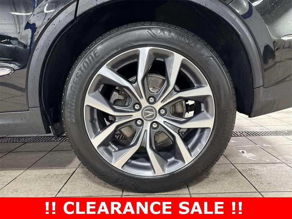 used 2023 Acura MDX car, priced at $33,978