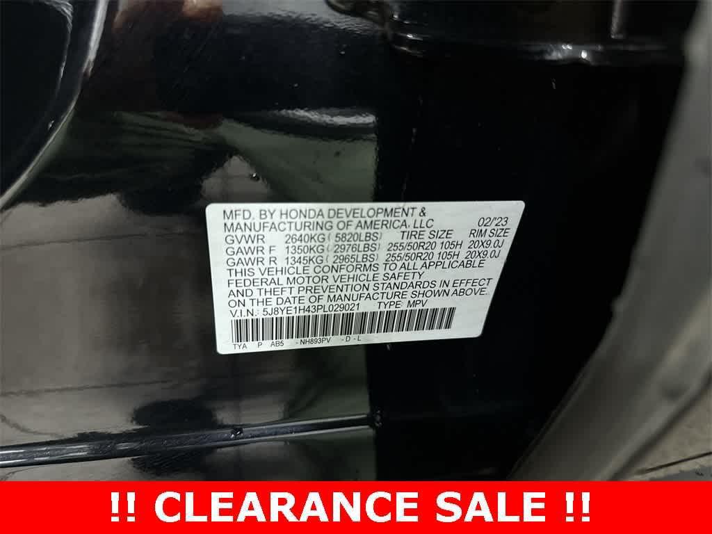 used 2023 Acura MDX car, priced at $33,978