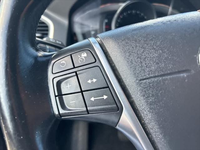 used 2015 Volvo XC60 car, priced at $12,130