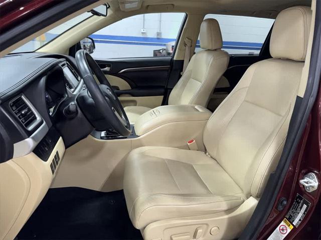used 2016 Toyota Highlander car, priced at $20,539
