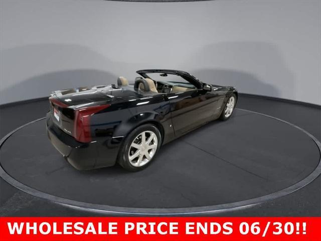 used 2007 Cadillac XLR car, priced at $15,500