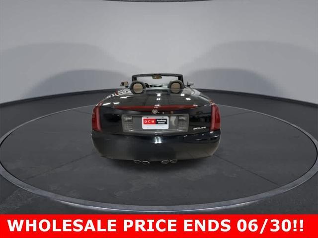 used 2007 Cadillac XLR car, priced at $15,500