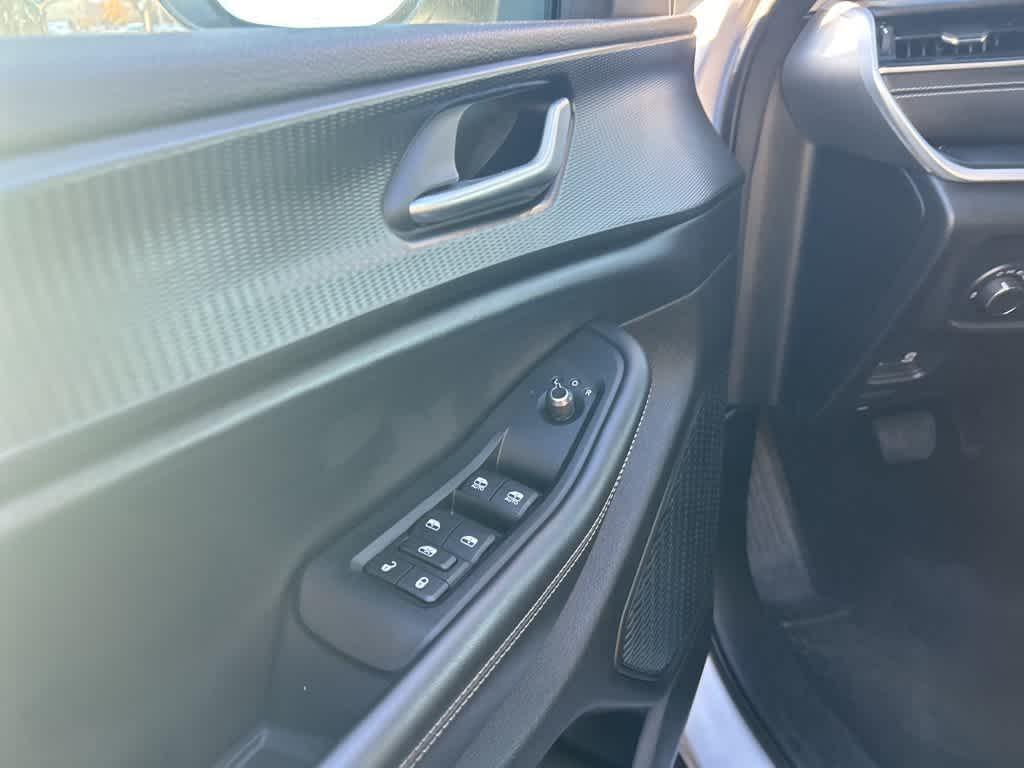 used 2023 Jeep Grand Cherokee car, priced at $25,374