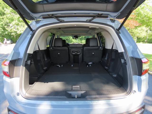 new 2025 Honda Pilot car, priced at $53,315