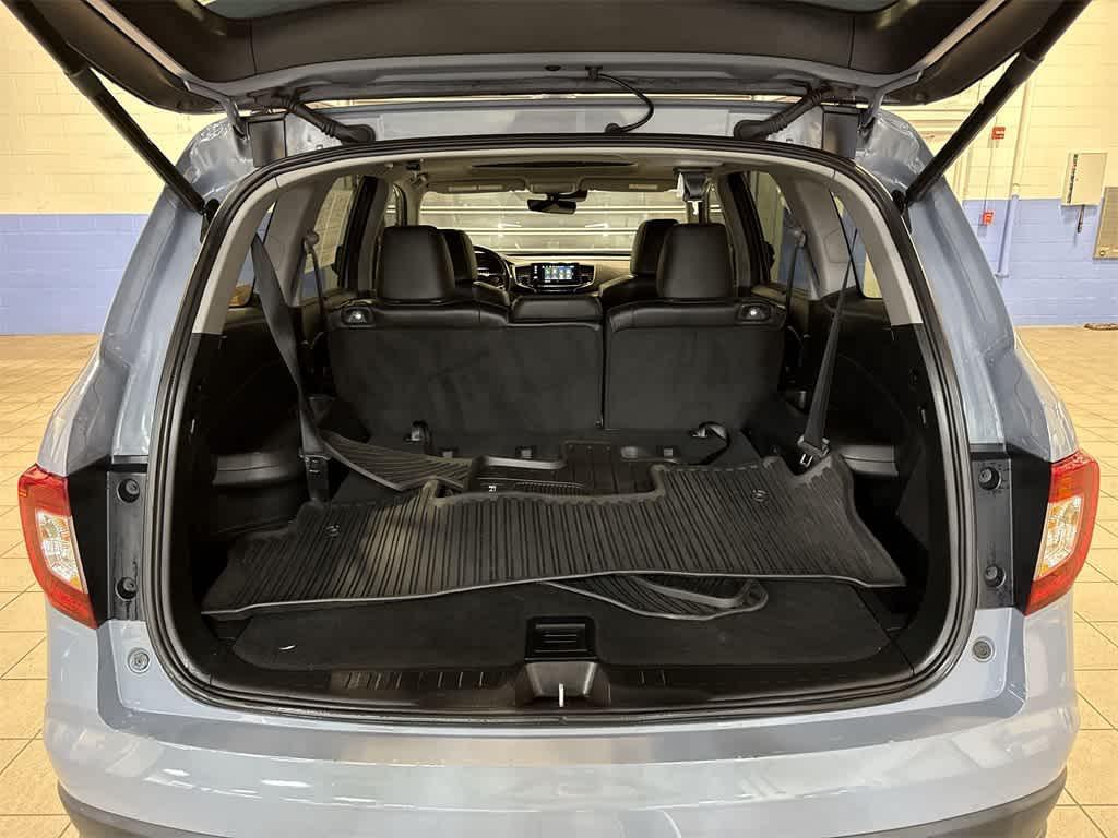 used 2022 Honda Pilot car, priced at $28,350