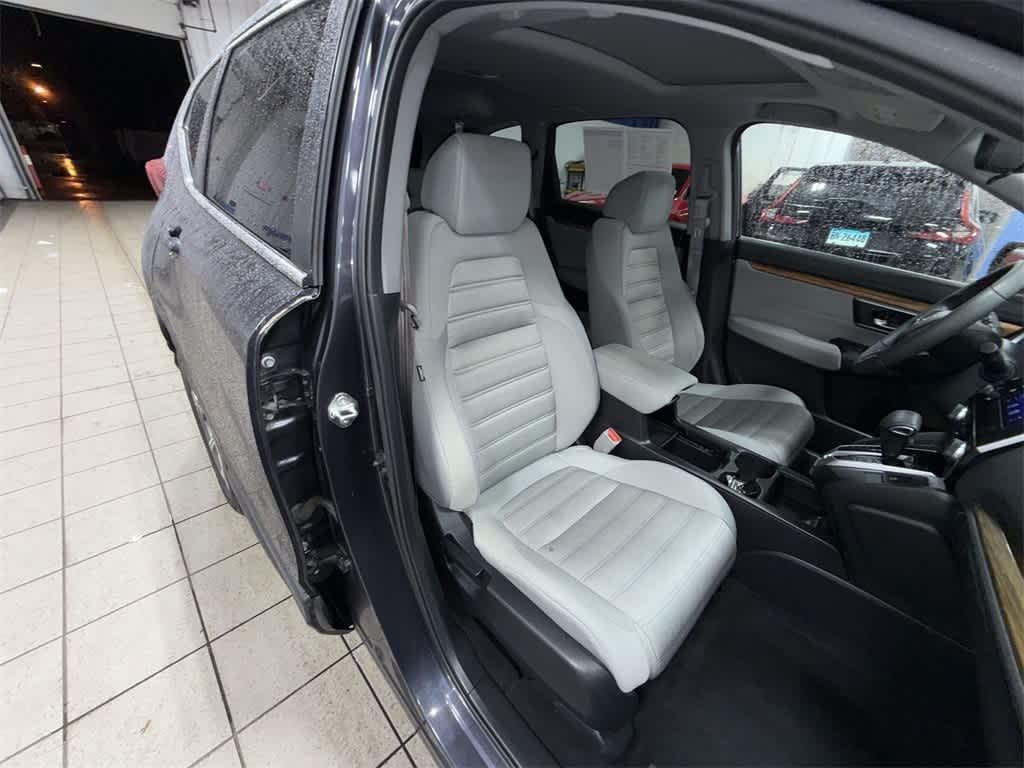used 2018 Honda CR-V car, priced at $21,225
