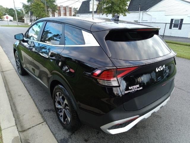 new 2025 Kia Sportage car, priced at $28,000