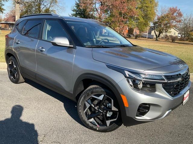 new 2025 Kia Seltos car, priced at $23,805