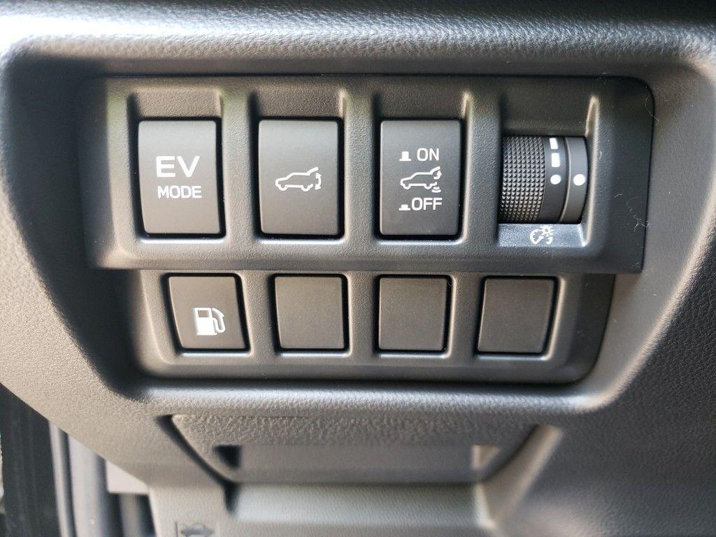 new 2025 Subaru Forester Hybrid car, priced at $43,727