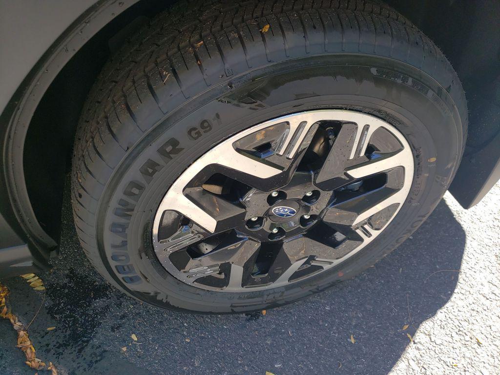 new 2025 Subaru Forester car, priced at $36,977