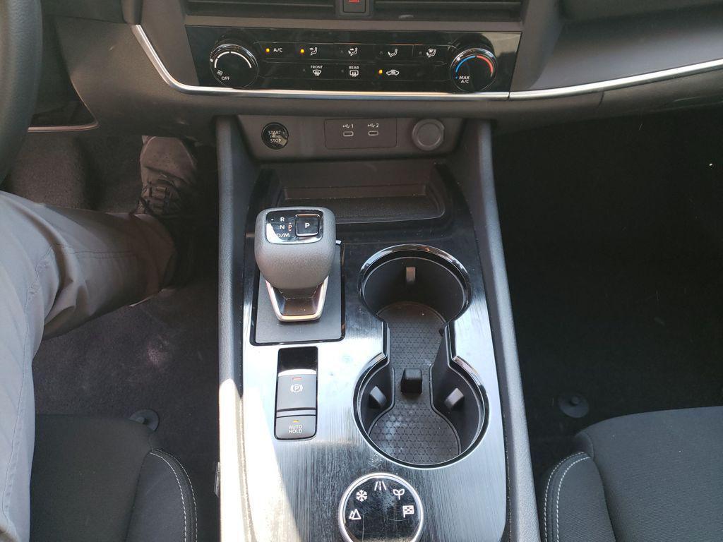 used 2024 Nissan Rogue car, priced at $22,991