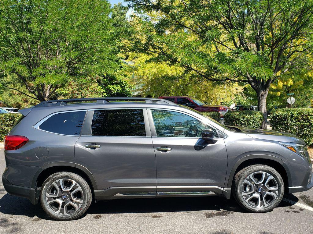 new 2025 Subaru Ascent car, priced at $53,713