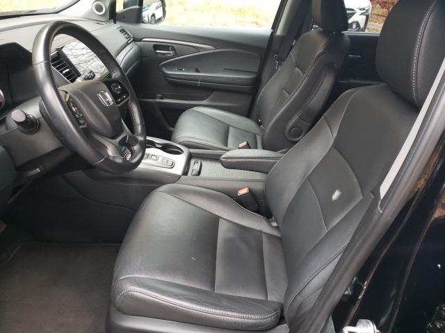 used 2022 Honda Pilot car, priced at $31,350