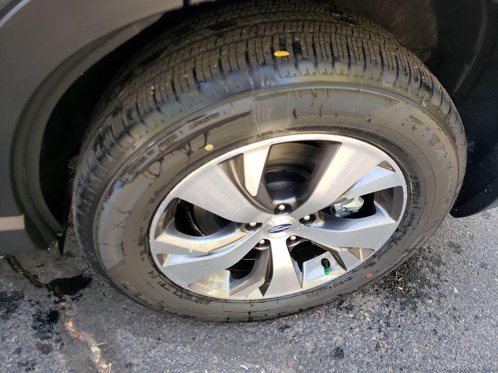 new 2025 Subaru Ascent car, priced at $41,415