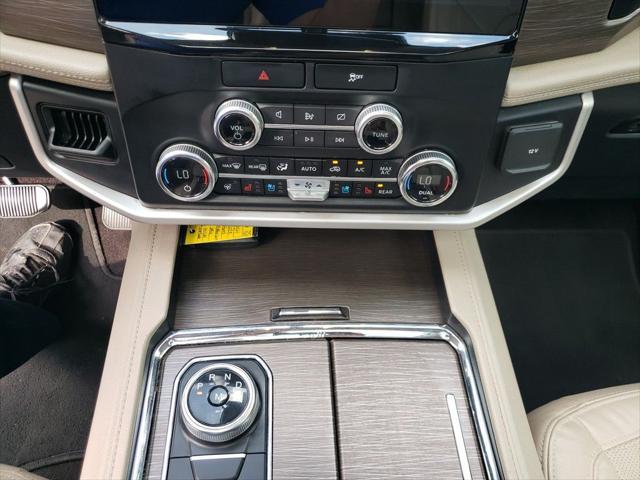 used 2023 Ford Expedition car, priced at $43,499