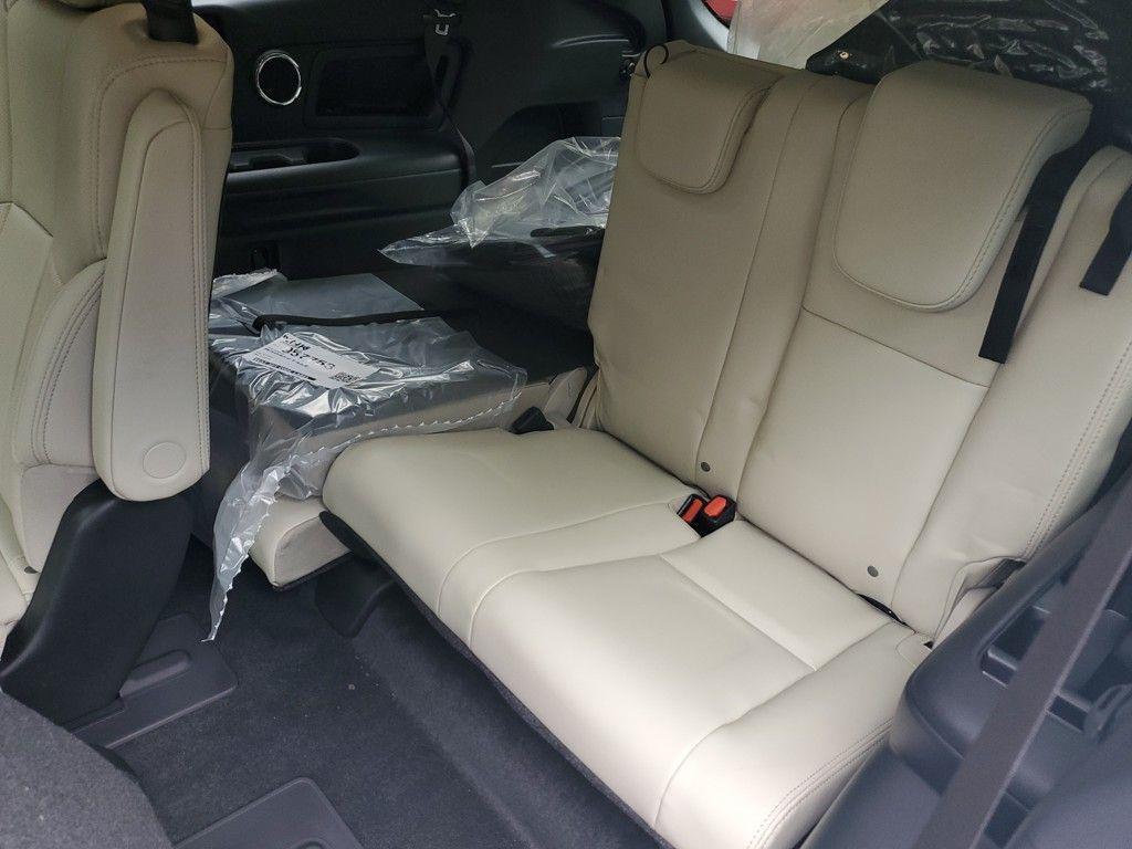 new 2025 Subaru Ascent car, priced at $50,321