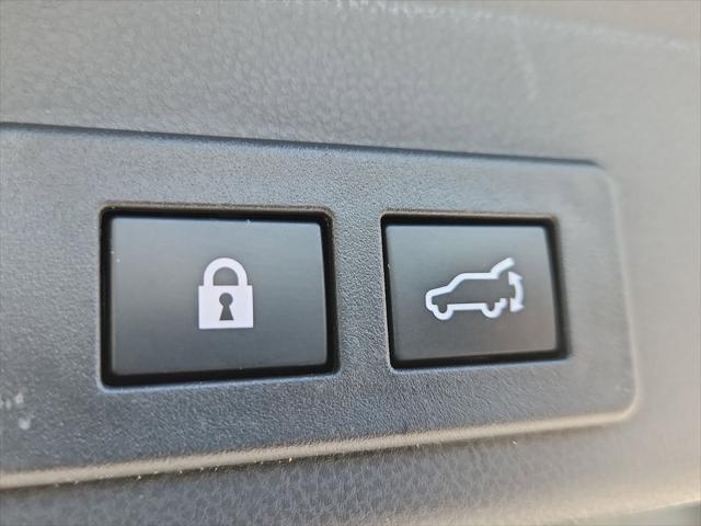 used 2022 Subaru Ascent car, priced at $31,344