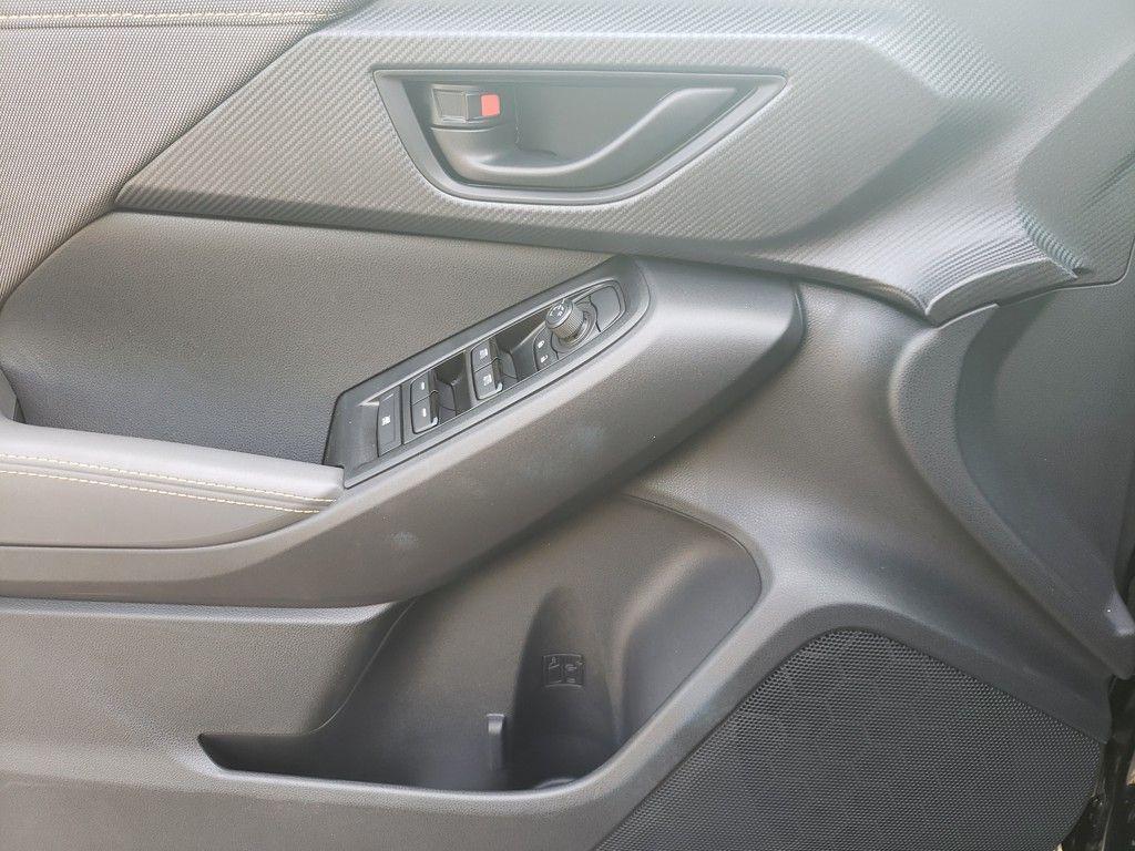 new 2025 Subaru Crosstrek car, priced at $33,173