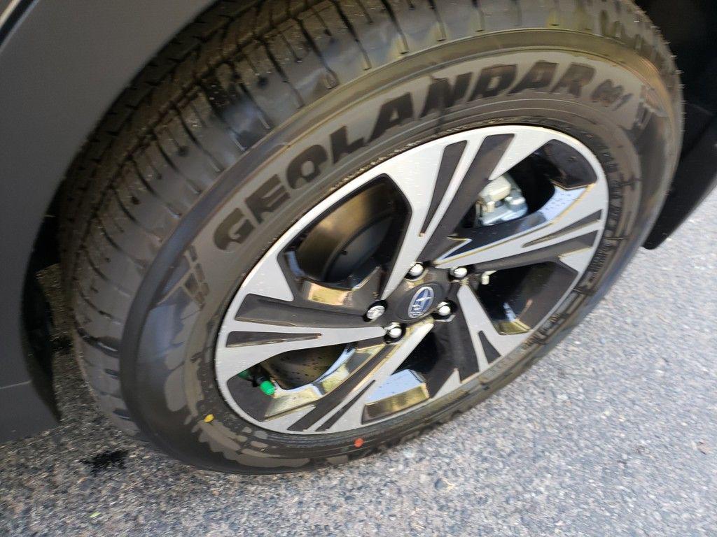 new 2025 Subaru Crosstrek car, priced at $32,115