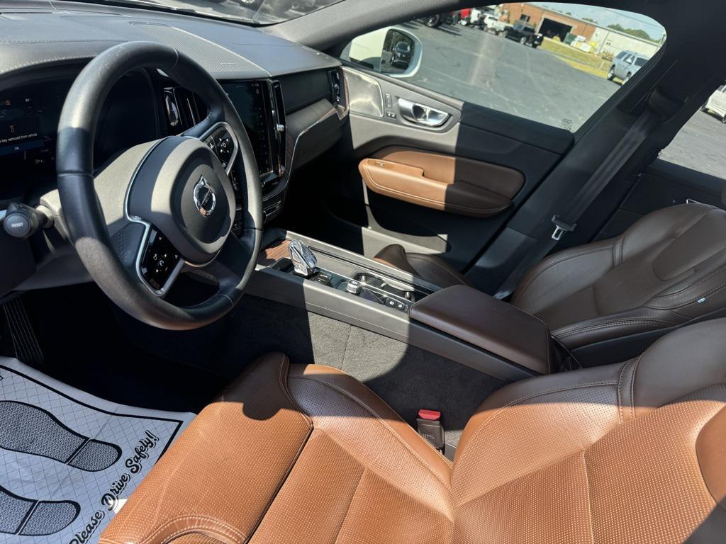 used 2022 Volvo XC60 car, priced at $31,690