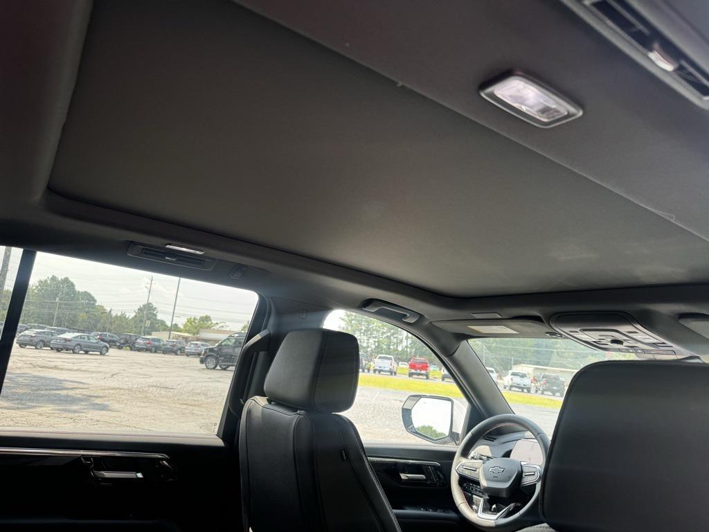 new 2025 Chevrolet Tahoe car, priced at $73,685