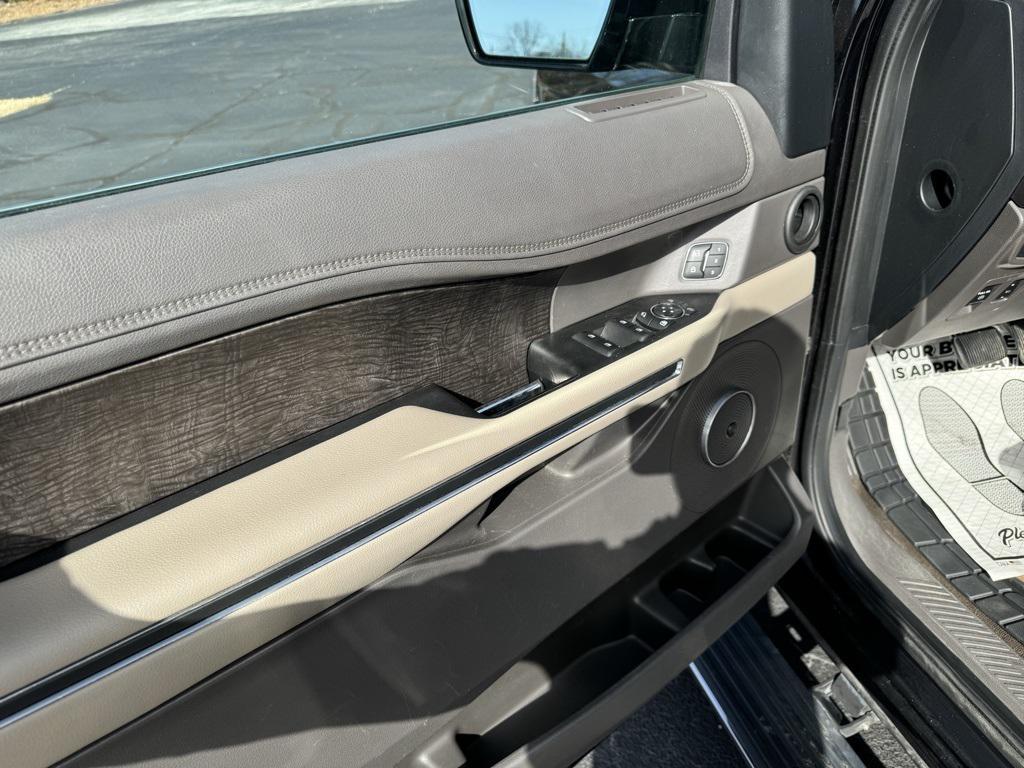 used 2020 Ford Expedition Max car, priced at $25,497