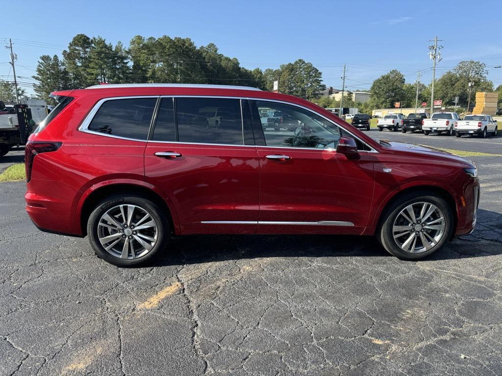 used 2022 Cadillac XT6 car, priced at $35,900
