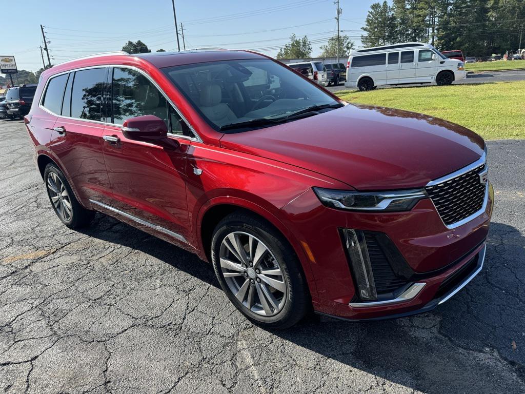 used 2022 Cadillac XT6 car, priced at $35,900