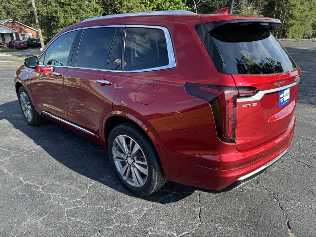 used 2022 Cadillac XT6 car, priced at $35,900