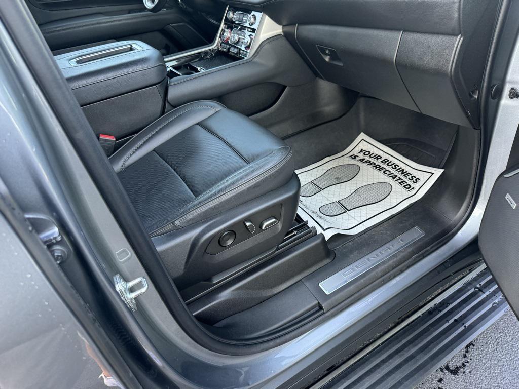 used 2022 GMC Yukon XL car, priced at $49,246