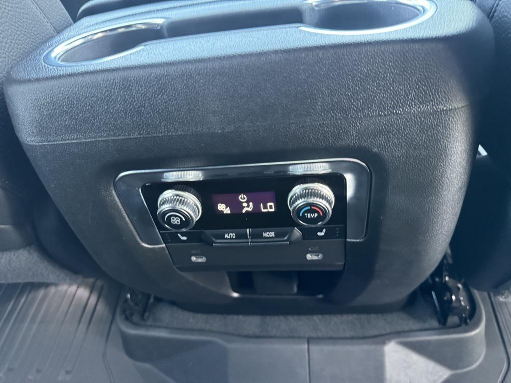 used 2022 GMC Yukon XL car, priced at $49,246