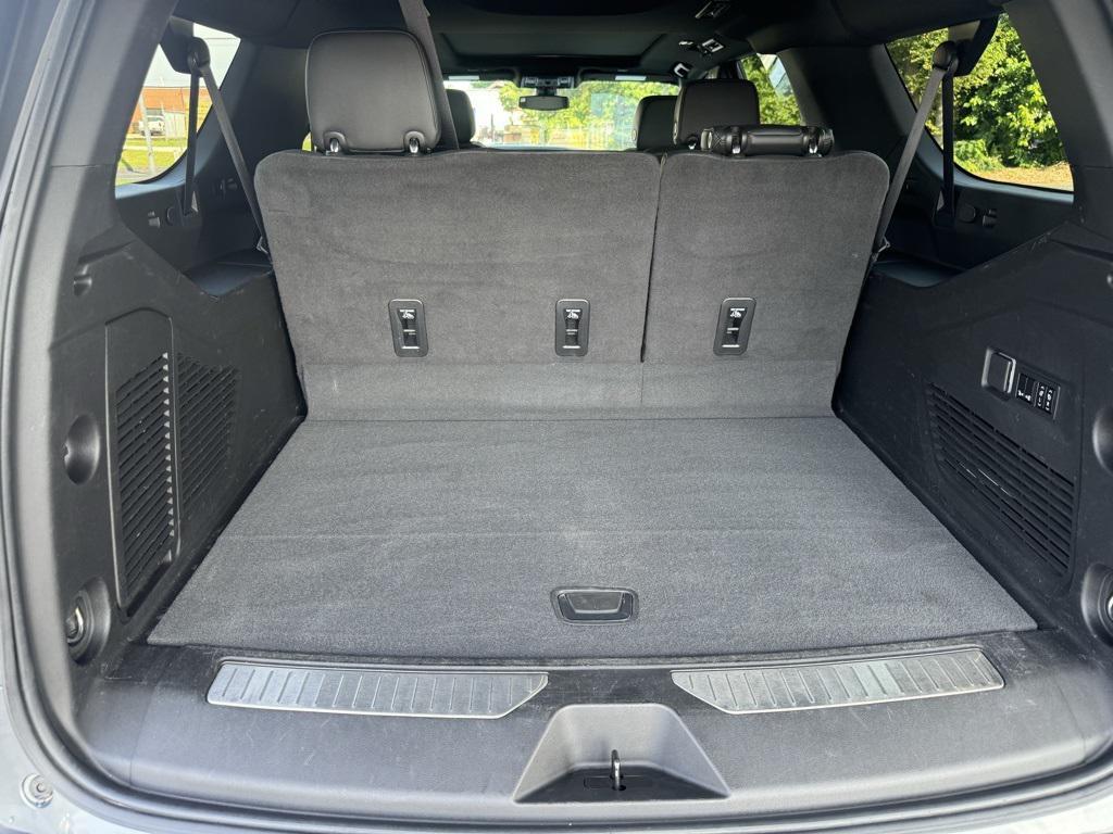 used 2022 GMC Yukon XL car, priced at $49,246