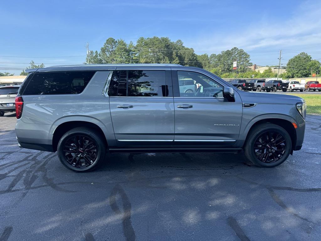 used 2022 GMC Yukon XL car, priced at $49,246